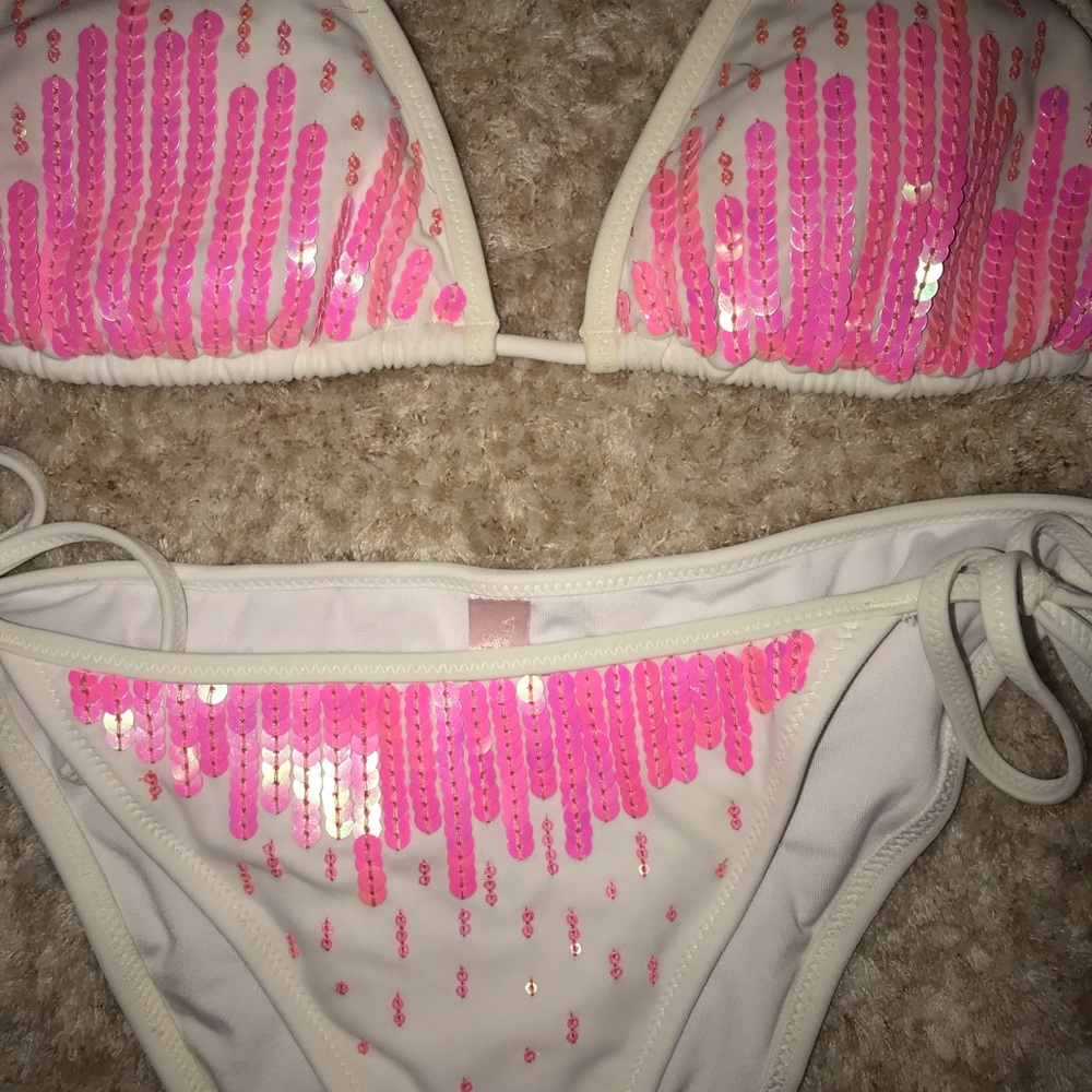 Victoria Secret White with Sequins Bikini - Picture 2 of 4